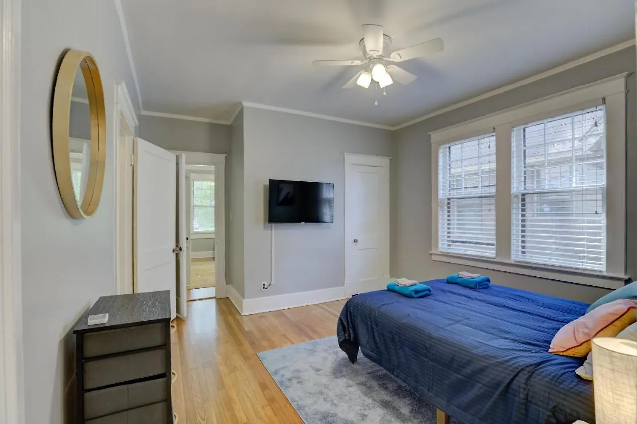 ממפיס Spacious Bungalow With 6 Beds, Games, And Fire Pit - Close To Beale Street, Bbq, Graceland, & Liberty Bowl 0*,